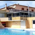 Mobile-home Climatise Dans Avec Piscine Jusqu'a 6 Personnes * Hyeres