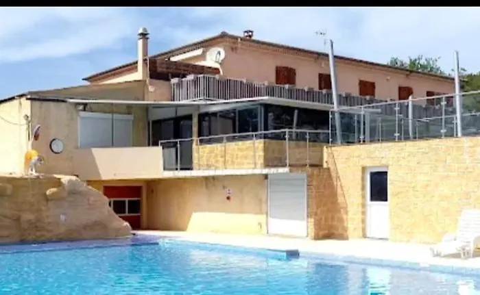 Mobile-home Climatise Dans Avec Piscine Jusqu'a 6 Personnes * Hyères