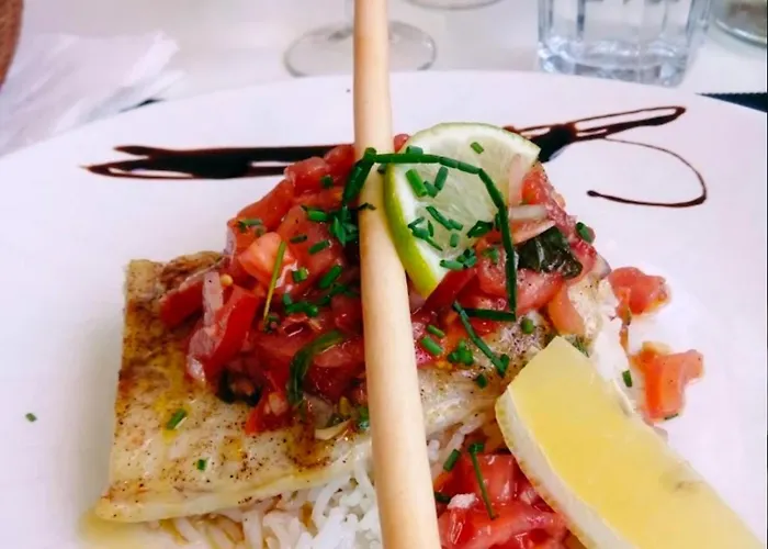 Mobile-home Climatise Dans Avec Piscine Jusqu'a 6 Personnes Apartment *